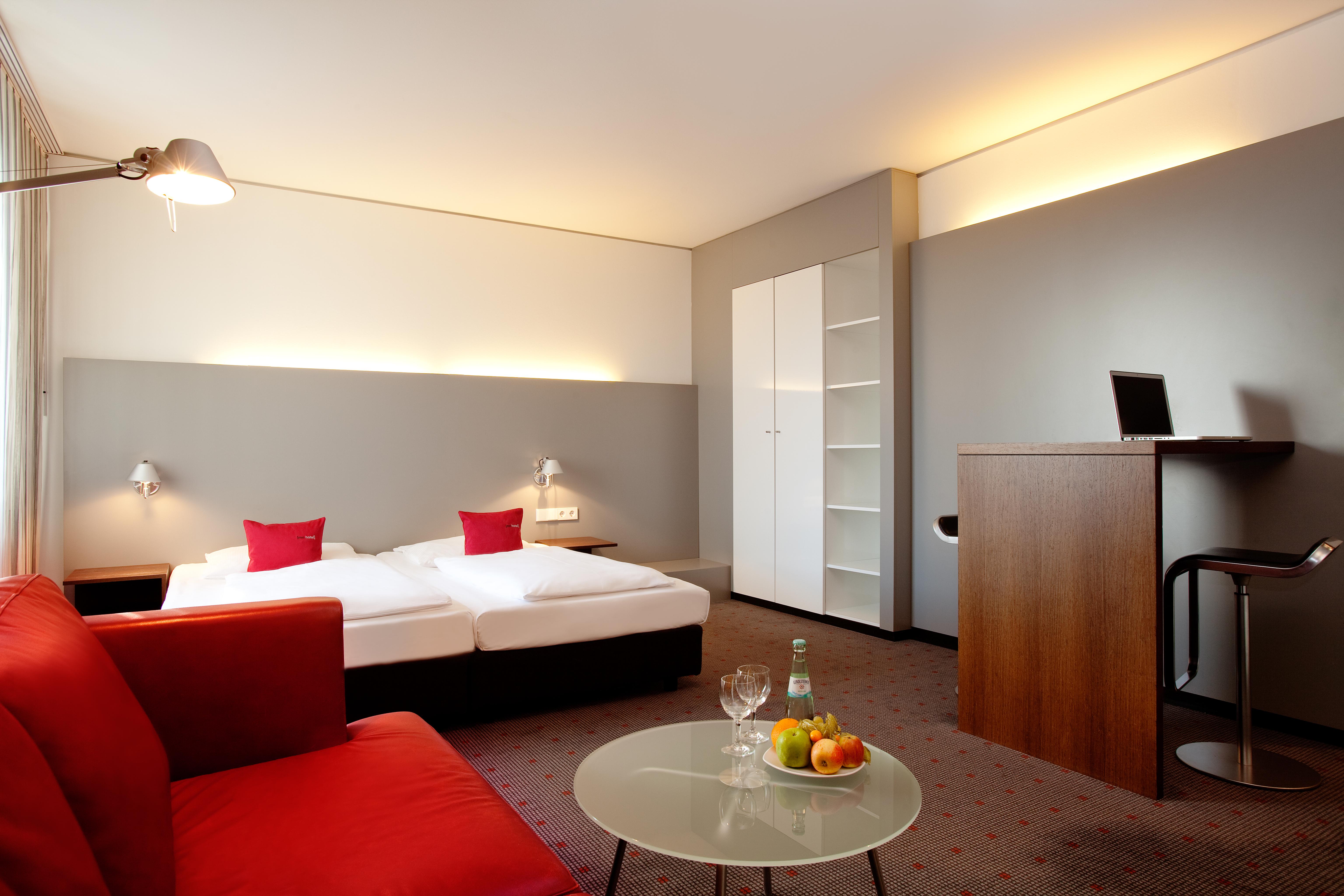מלון Vienna House Easy By Wyndham שטוטגרט מראה חיצוני תמונה